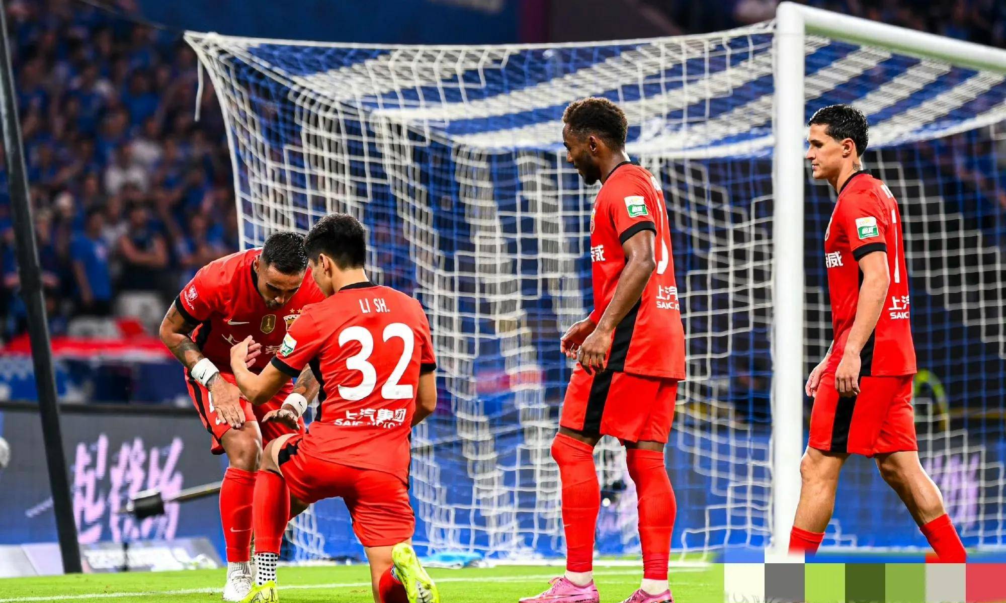 LOL竞猜平台 -包含里程碑夜上海申花更衣室发声；法国杯转会期刷纪录；悬念犹存；训练强度明显提升的词条