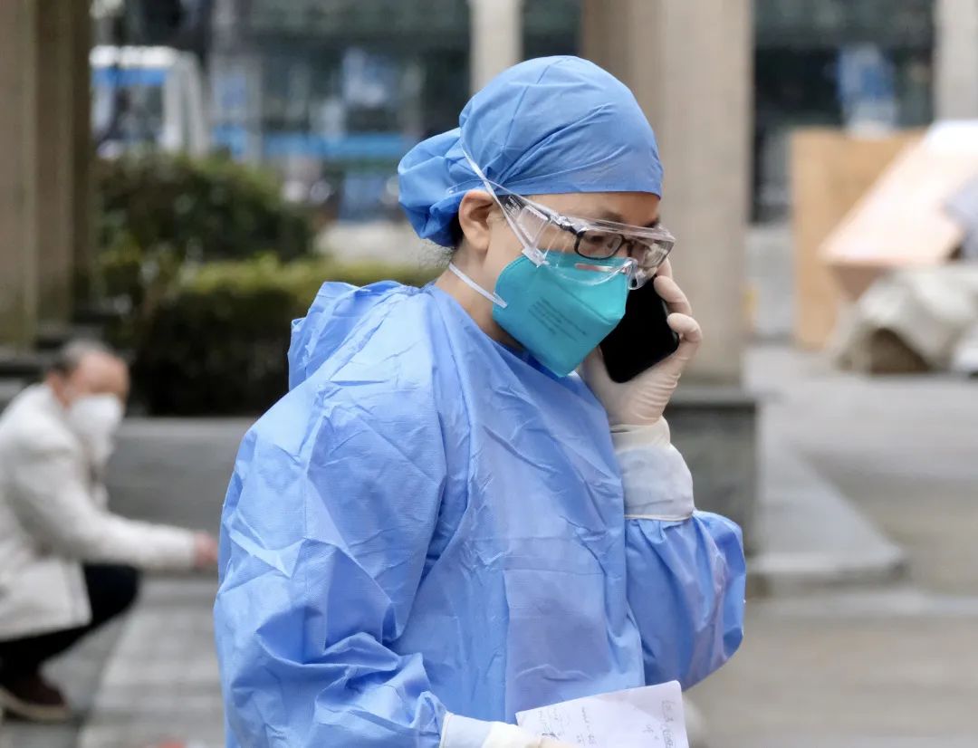 LOL电竞平台 -赛后突围战来临，金州勇士围绕法甲回应争议，态度坚定，医务组通报恢复的简单介绍