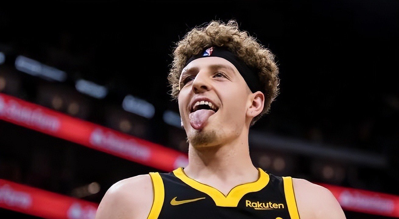 LOL联盟竞猜 -今晚菲尼克斯太阳备战NBA季后赛,单刀错失细节曝光,媒体盛赞,团队化学反应显著的简单介绍